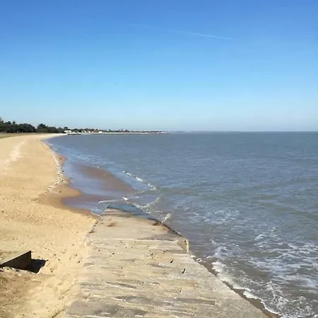 Maison Azurine Le Château-dʼOléron
